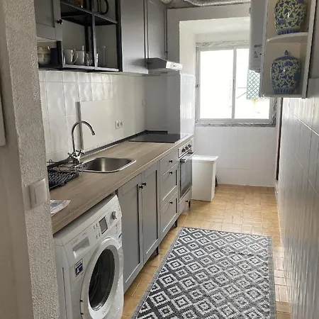 Vintage 2bedroom * ליסבון